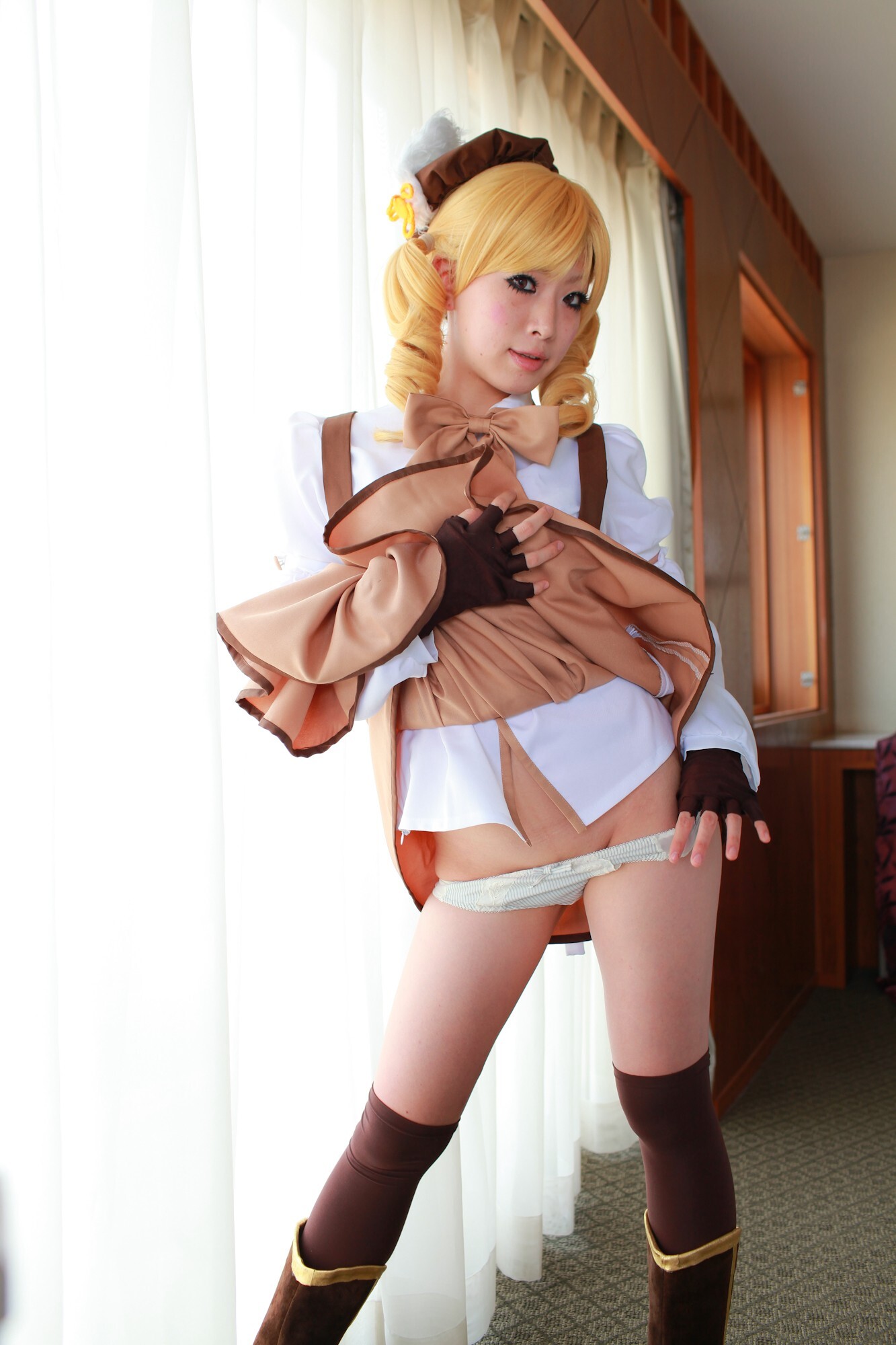 [Cosplay]  Mahou Shoujo Madoka Magika - New Mami Tomoe Hot Cosplay 1